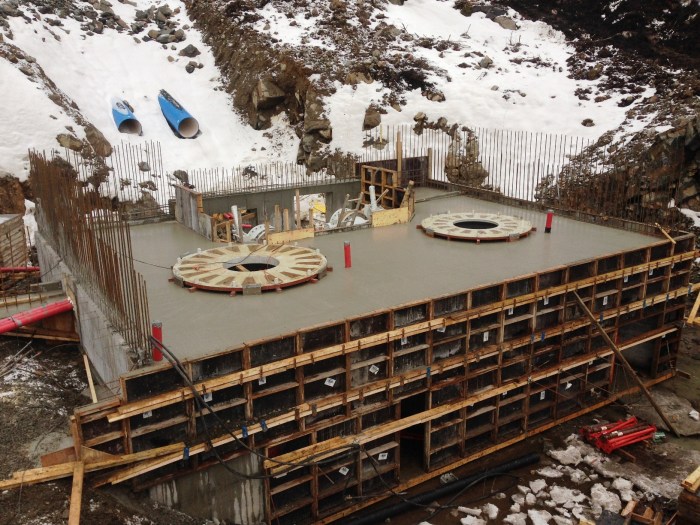 4 - Østre og Vestre Neset Kraftstasjon etter innstøp av ringledning - 06 feb 2014